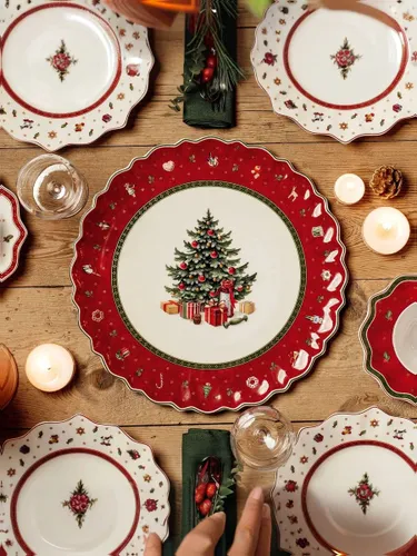 Блюдо для торта Ёлка красное  Villeroy & Boch 35см 3